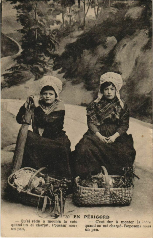 Carte postale ancienne En Perigord - Femmes - Types