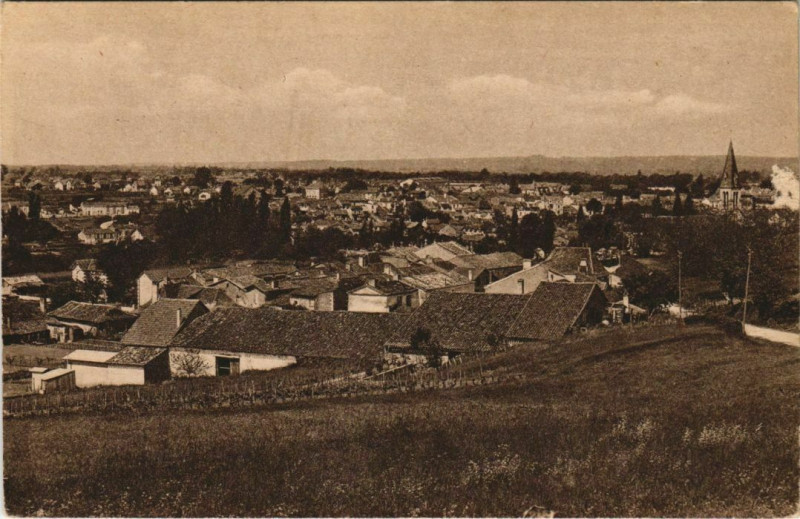 Carte postale ancienne Mussidan- vue generale France à Mussidan