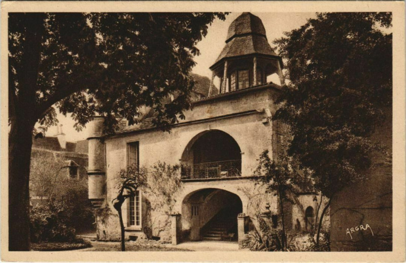 Carte postale ancienne Sarlat- Ancien Presidial France