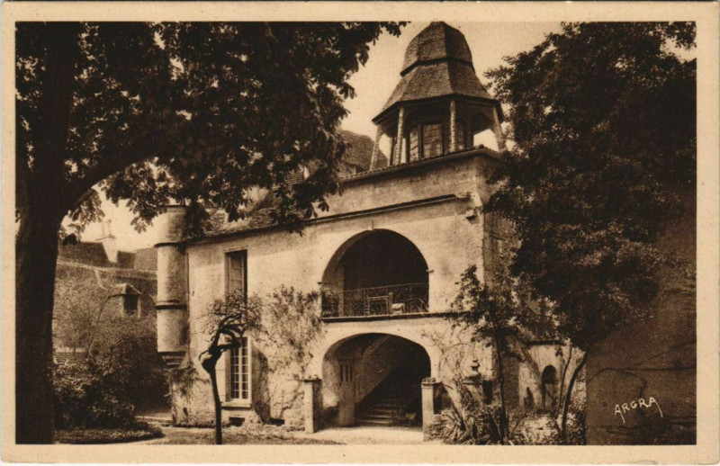 Carte postale ancienne Sarlat- Ancien Presidial France