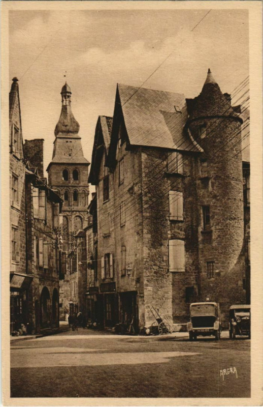 Carte postale ancienne Sarlat- Clocher de la Cathedrale France