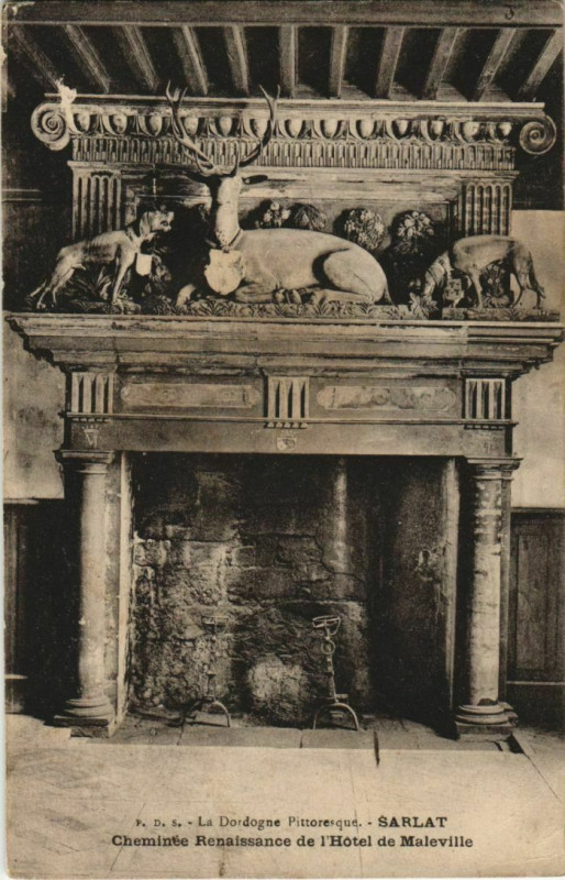 Carte postale ancienne Sarlat- Cheminee Renaissance de l'Hotel de Maleville France