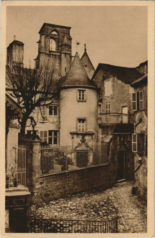 Carte postale ancienne Sarlat- Un coin du Vieux France