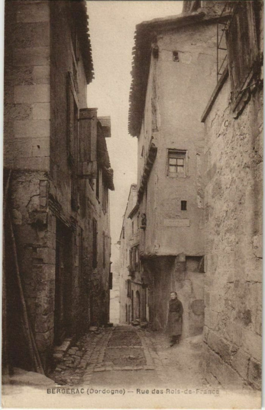 Carte postale ancienne Bergerac- Rue des Rois de France France à Bergerac