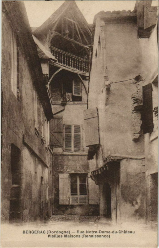 Carte postale ancienne Bergerac- Rue Notre Dame du Chateau France à Bergerac