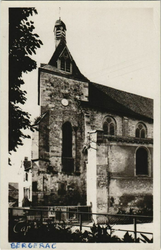 Carte postale ancienne Bergerac- Eglise Saint Jacques France à Bergerac