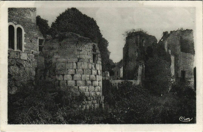 Carte postale ancienne Perigueux- Chateau Barriere France à Périgueux