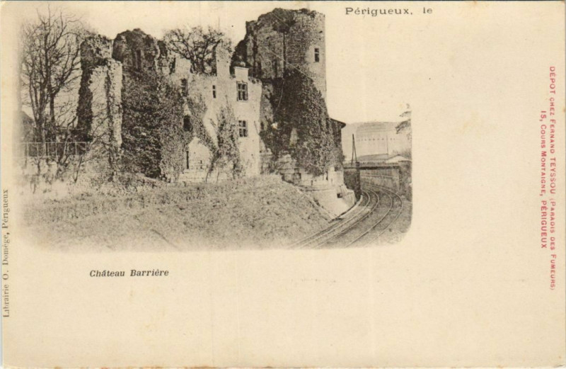 Carte postale ancienne Perigueux- Chateau Barriere France à Périgueux