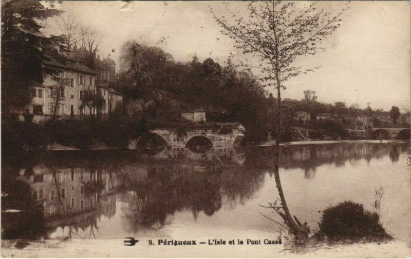 Carte postale ancienne Perigueux- Isle et le Pont Casse France à Périgueux