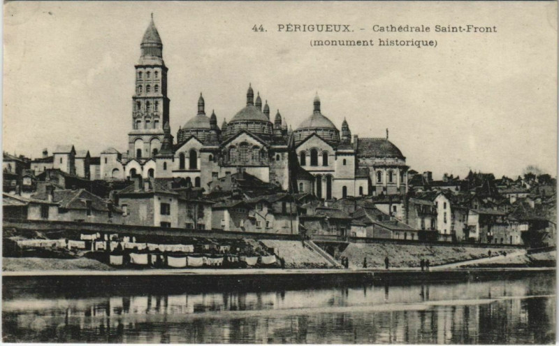 Carte postale ancienne Perigueux- Cathedrale Saint Front France à Périgueux
