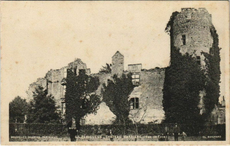 Carte postale ancienne Perigueux- Chateau Barriere France à Périgueux