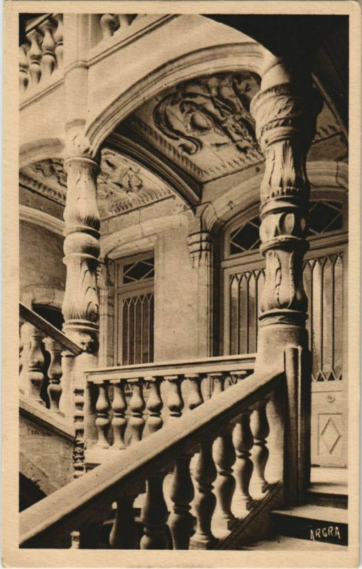 Carte postale ancienne Perigueux- Escalier Renaisance,Rue de la Sagesse France à Périgueux