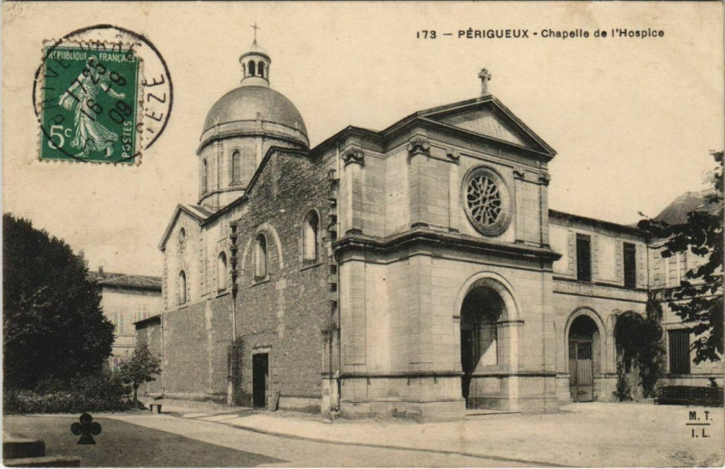 Carte postale ancienne Perigueux- Chapelle de l'Hospice France à Périgueux