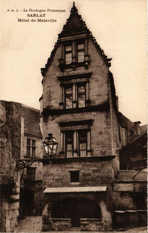 Carte postale ancienne Sarlat - Hotel de Maleville