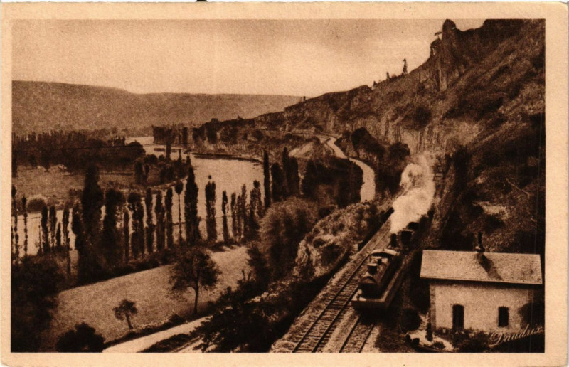 Carte postale ancienne La Dordogne pittoresque - Le Pas du Raysse au Rocher Pointu