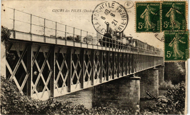 Carte postale ancienne Cours des Pilles - Le Pont des Gilets