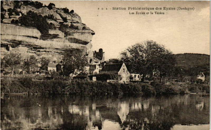 Carte postale ancienne Station Prehistorique des Eyzies - Les Eyzies et la Vezere aux Eyzies