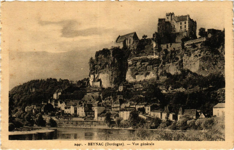 Carte postale ancienne Beynac - Vue générale