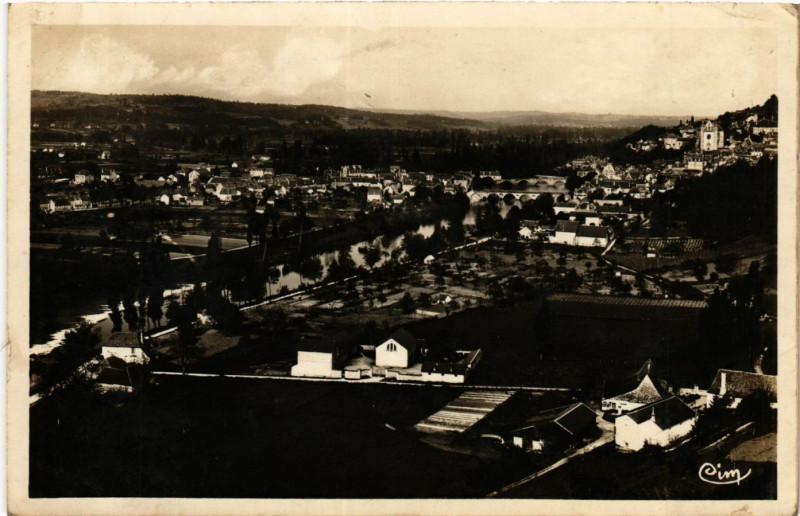 Carte postale ancienne Terrasson - Vue panoramique
