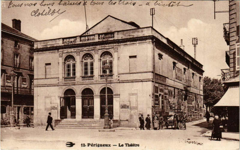 Carte postale ancienne Perigueux - Le Théatre à Périgueux