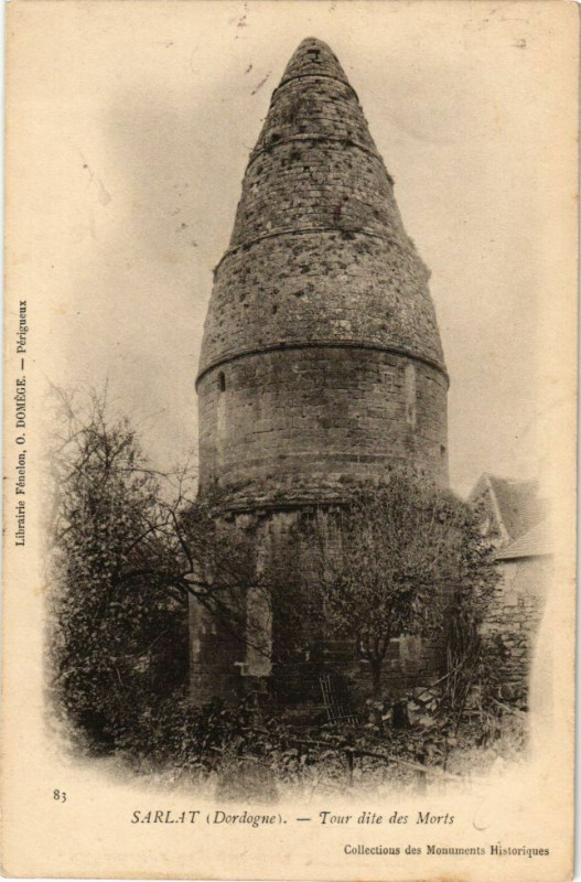 Carte postale ancienne Sarlat-Tour dite des Morts