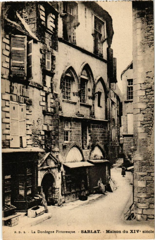 Carte postale ancienne Sarlat-Maison du XIVe siécle