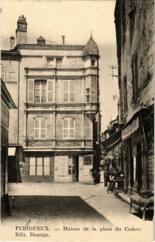 Carte postale ancienne Perigueux-Maison de la Place du Coderc à Périgueux