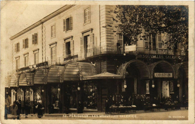Carte postale ancienne Perigueux-Les Nouvelles Galeries à Périgueux
