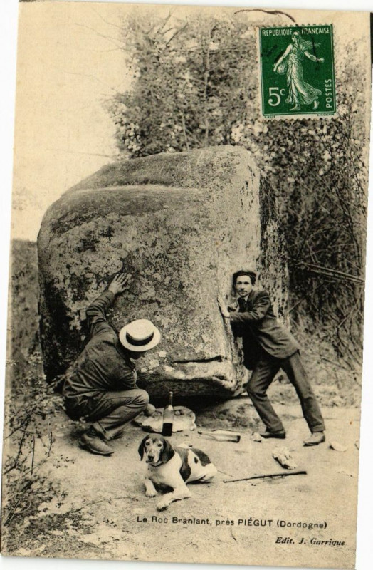 Carte postale ancienne Piégut-Le Roc Braniant