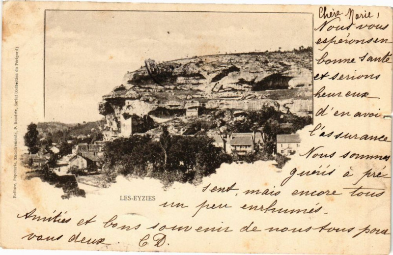 Carte postale ancienne Les Eyzies aux Eyzies