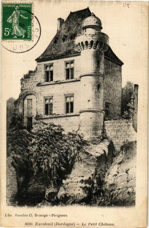 Carte postale ancienne Excideuil-Le Petit Chateau à Excideuil