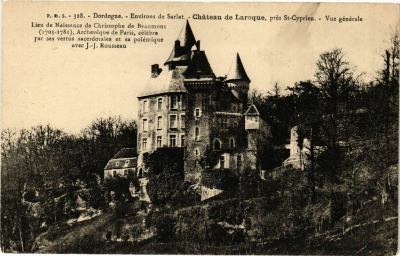 Carte postale ancienne Dordogne - Sarlat-Chateau de Laroque-Vue générale