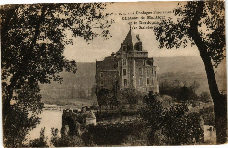 Carte postale ancienne Dordogne - Chateau de Montfort et la Dordogne