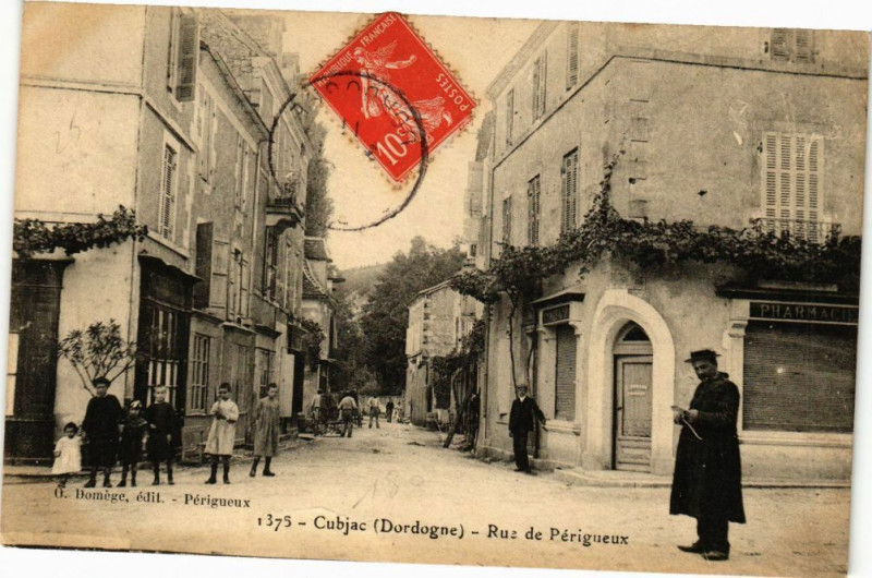 Carte postale ancienne Cubjac-Rue de Perigueux à Périgueux