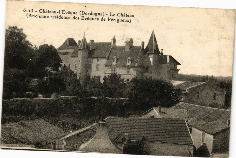 Carte postale ancienne Chateau l'Eveque-Le Chateau à Château-l'Évêque