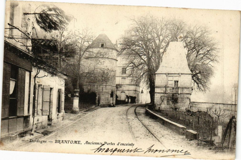 Carte postale ancienne Brantome-Anciennes Portes d'enceinte