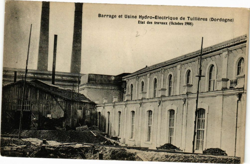 Carte postale ancienne Barrage et Usine Hydro Electrique de Tuilieres