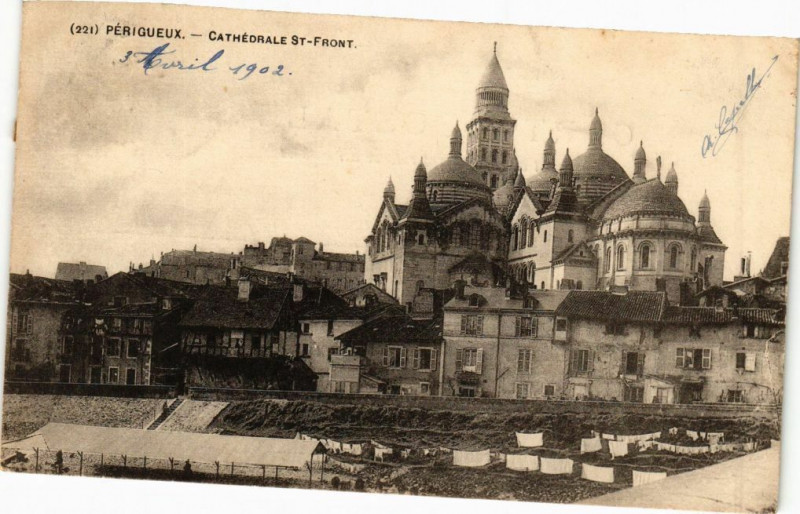 Carte postale ancienne Perigueux-Cathédrale Saint-Front à Périgueux