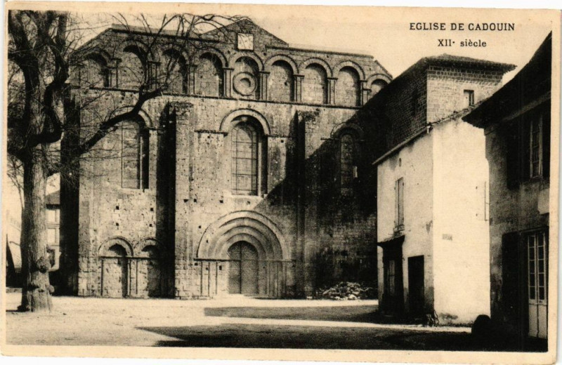 Carte postale ancienne Eglise de Cadouin