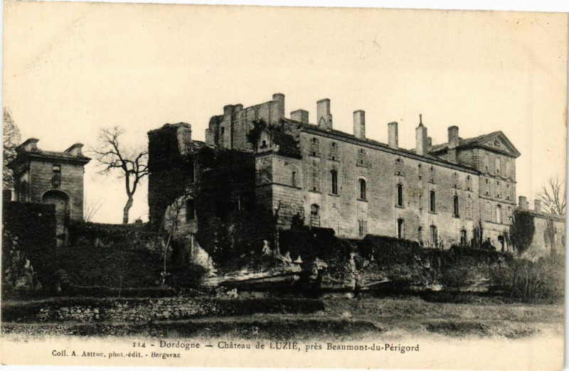 Carte postale ancienne Dordogne - Chateau de Luzie