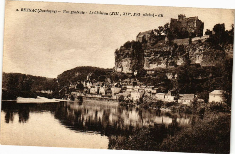 Carte postale ancienne Beynac-Vue générale-Le Chateau