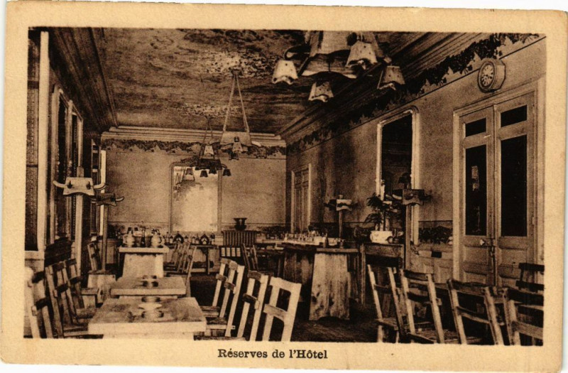 Carte postale ancienne Réserves de l'Hotel