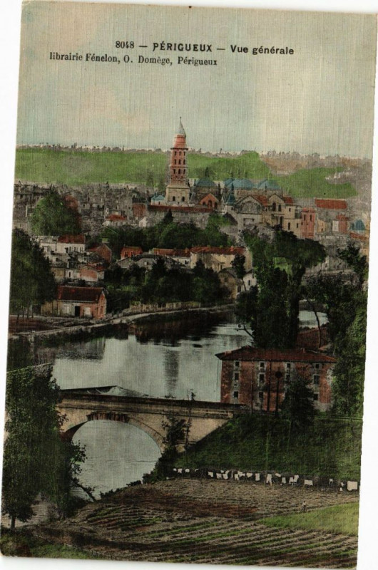 Carte postale ancienne Perigueux-Vue générale à Périgueux