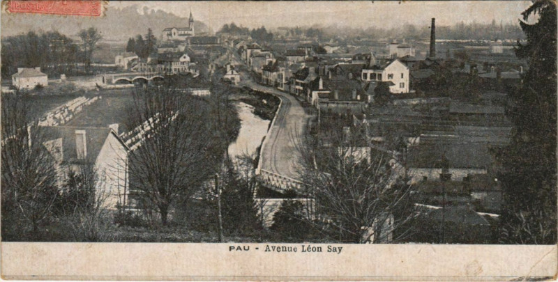 Carte postale ancienne Pau - Avenue Leon Say à Pau