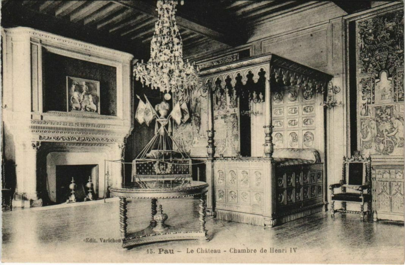 Carte postale ancienne Chateau de Pau - Chambre de Henri Iv à Pau