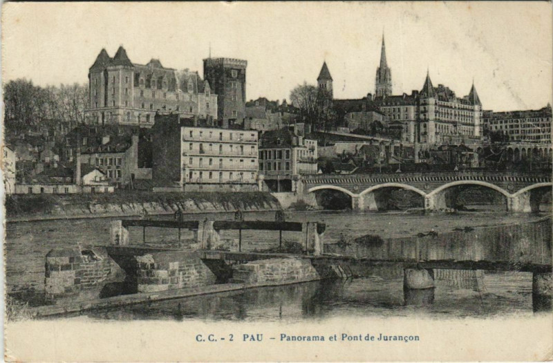 Carte postale ancienne Pau - Panorame et Pont de Jurancon à Pau