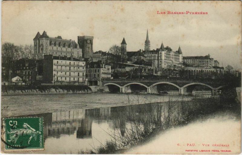 Carte postale ancienne Pau - Vue générale à Pau