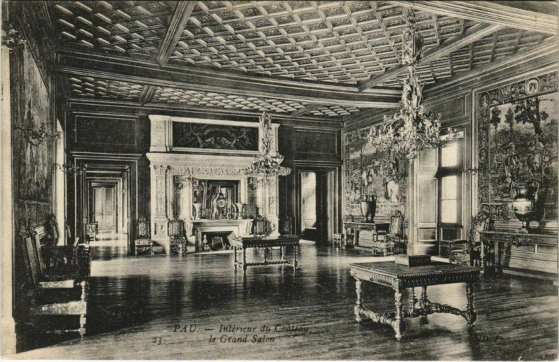 Carte postale ancienne Pau - Interieur du Chateau le Grand Salon à Pau
