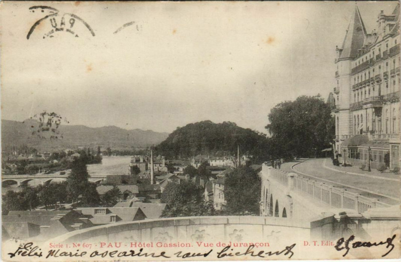 Carte postale ancienne Pau - Hotel Gassion Vue de Jurancon à Pau