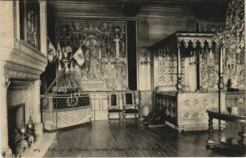 Carte postale ancienne Pau Le Chateau Chambre d'Henri Iv à Pau